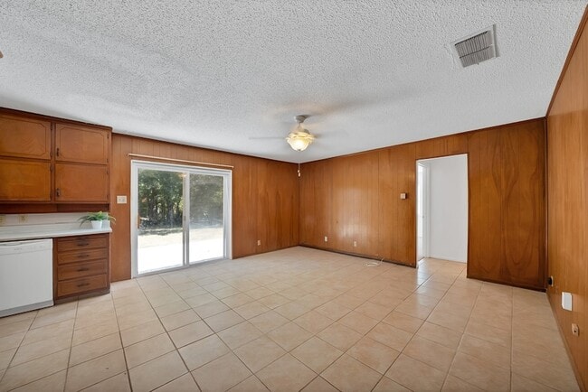 Building Photo - 6516 Perdido Dr