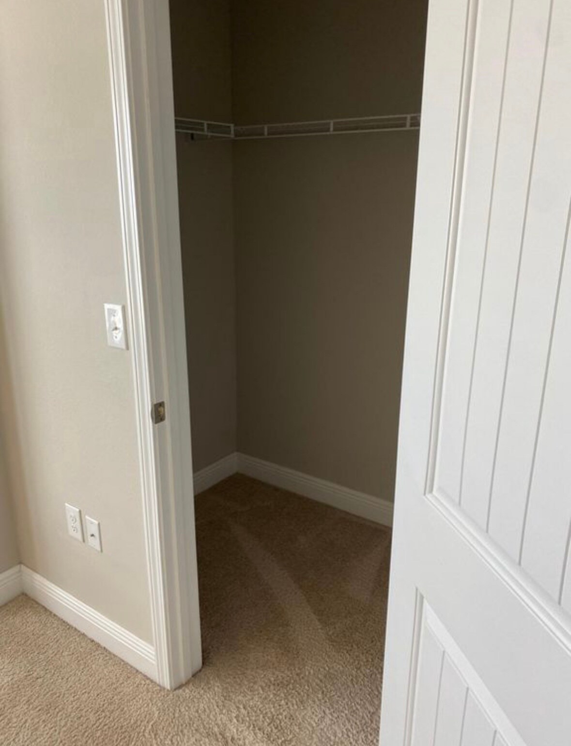 Building Photo - 5852 Callaway Cir