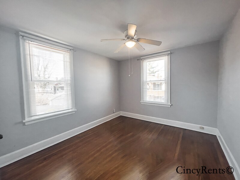 Building Photo - 2642 Madison Rd