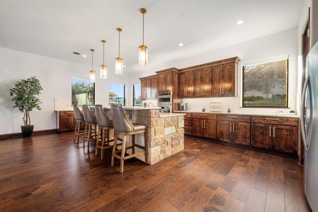 Building Photo - 13017 Luna Montana Way S