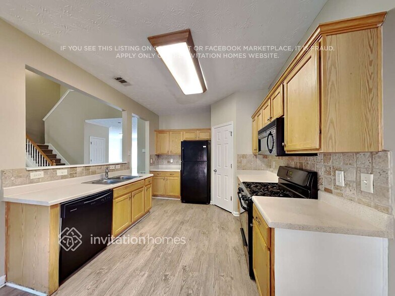 Building Photo - 2230 McCahill Ct