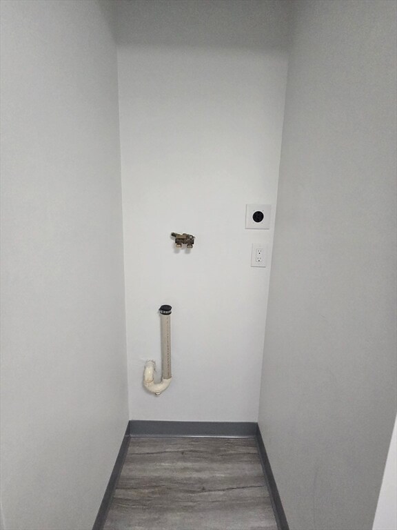 Building Photo - 51 Melrose St