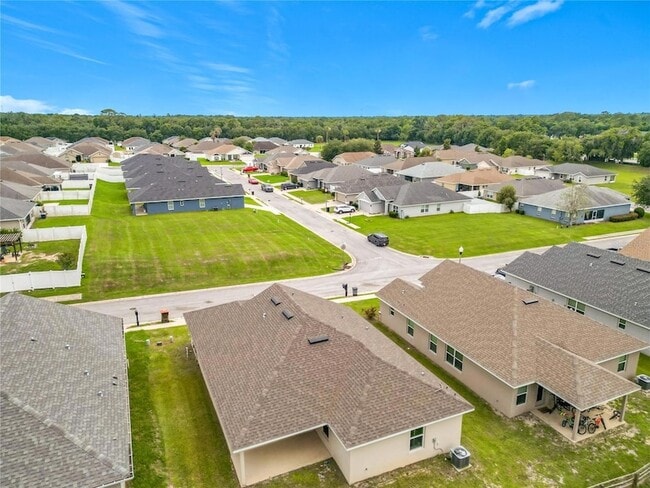 Building Photo - 187 NW 45th Loop