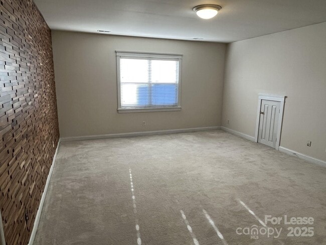 Building Photo - 3044 Parker Green Trail