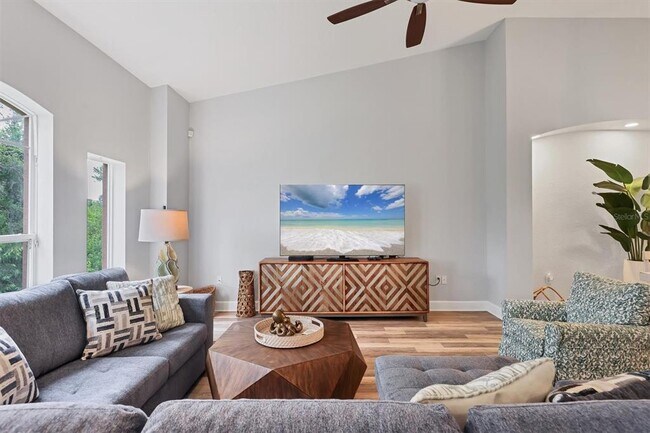 Building Photo - 5445 46th Ct W