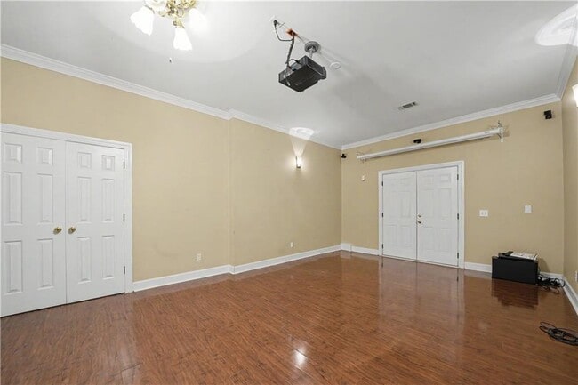 Building Photo - 2260 Bent Creek Manor