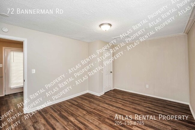 Building Photo - 72 Bannerman Rd SW
