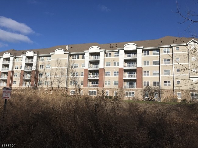 Building Photo - 10411 Warren's Way