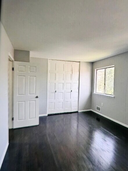 Building Photo - 622 Bergen St