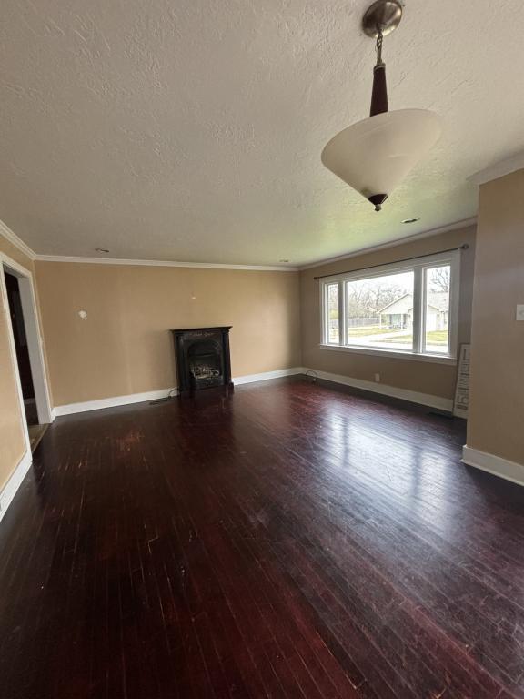 Building Photo - 1095 E Jackson St