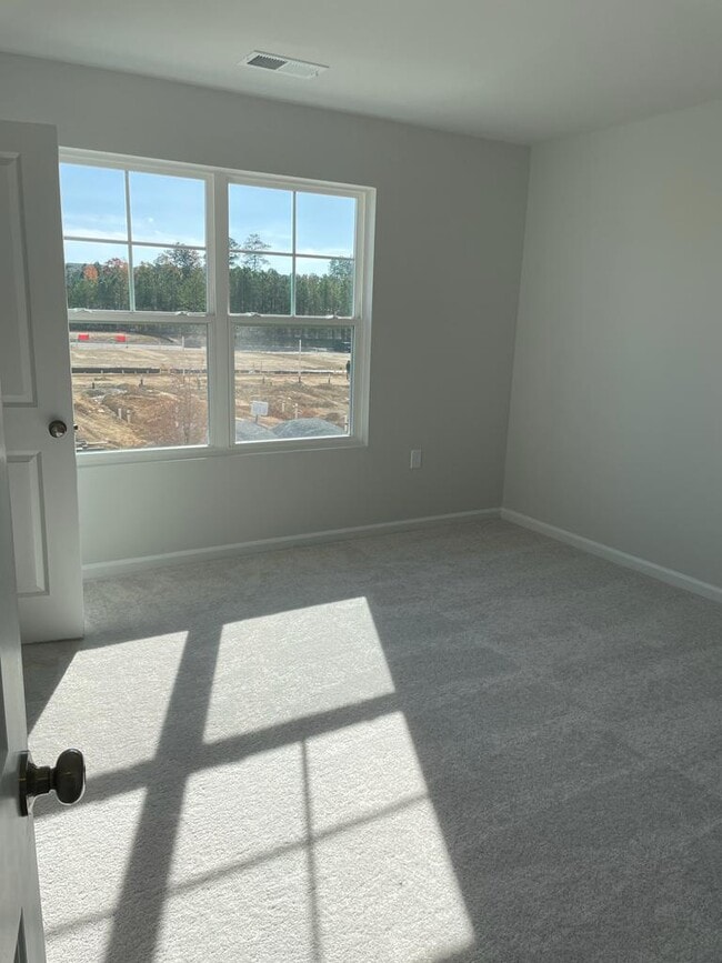 Building Photo - 5019 Arkose Dr