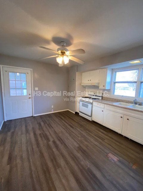 Building Photo - 2349 Clark Ave