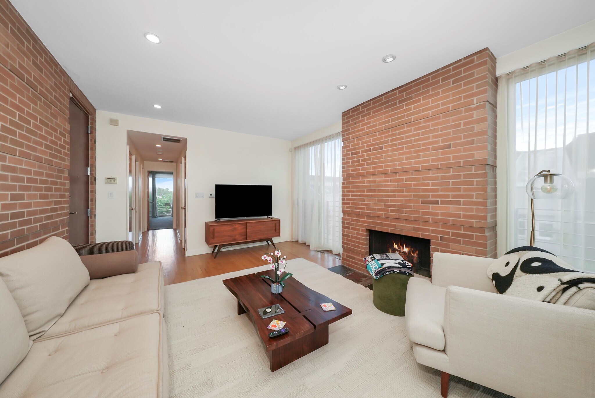Living Room - 1700 W Ohio St