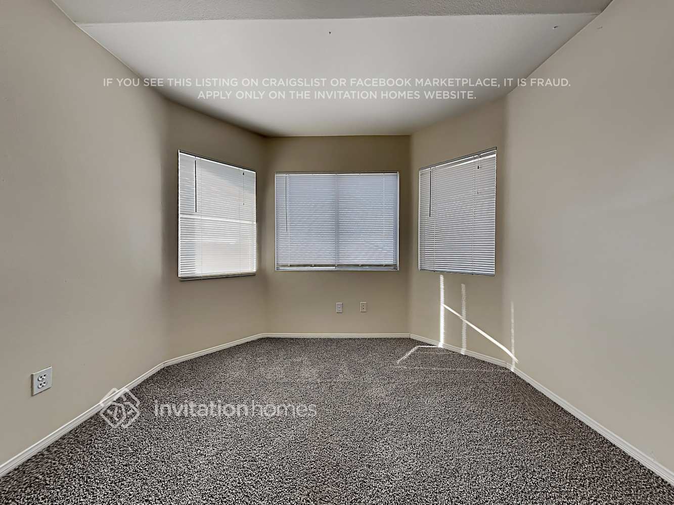 Building Photo - 9709 Maywood Ct