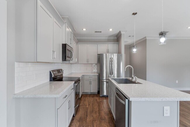 Building Photo - 4464 Goldfinch Way