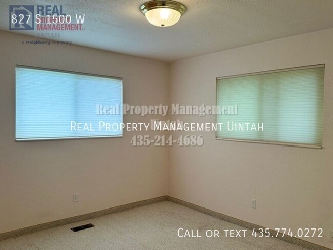 Building Photo - RENT & DEPOSIT HAS BEEN REDUCED 4 Bedroom,...