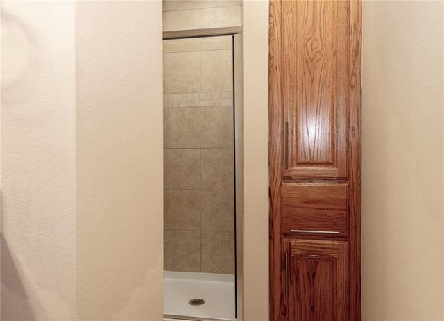 Building Photo - 3762 Vitruvian Way