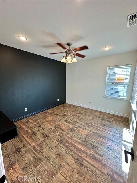 Building Photo - 31990 Pasos Pl