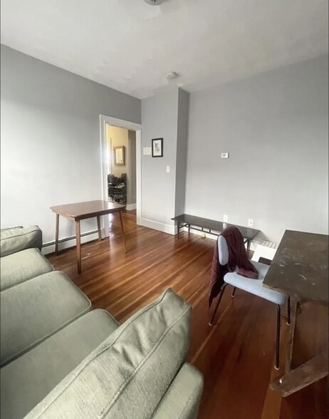 Building Photo - 24 Belknap St