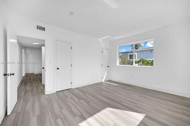 Building Photo - 1391 NW 102nd St