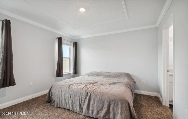 Building Photo - 49 Jarama Cir