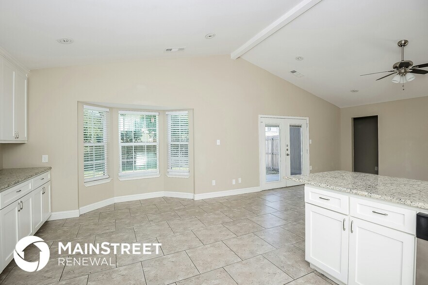 Building Photo - 4522 Horizon Dr