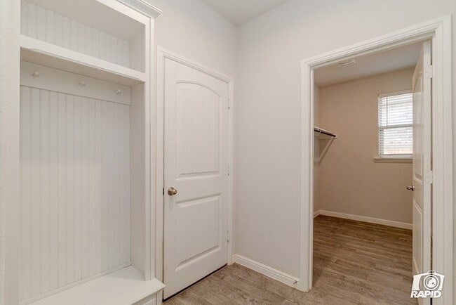 Building Photo - 1714 Pavilion Pkwy