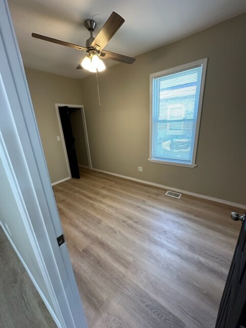 Building Photo - 3436 W 62nd St