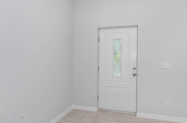 Building Photo - 1808 Pirate Ave SE