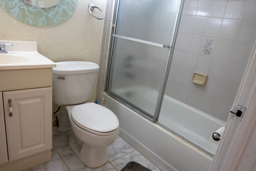 Building Photo - 11262 SW 159th Pl