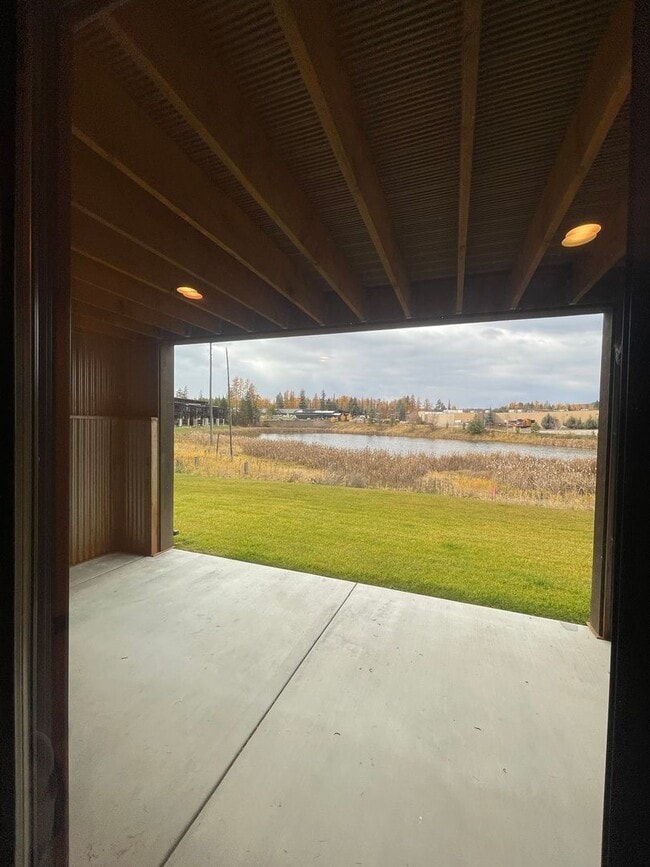 Building Photo - Brand New Three Story Whitefish Townhouse