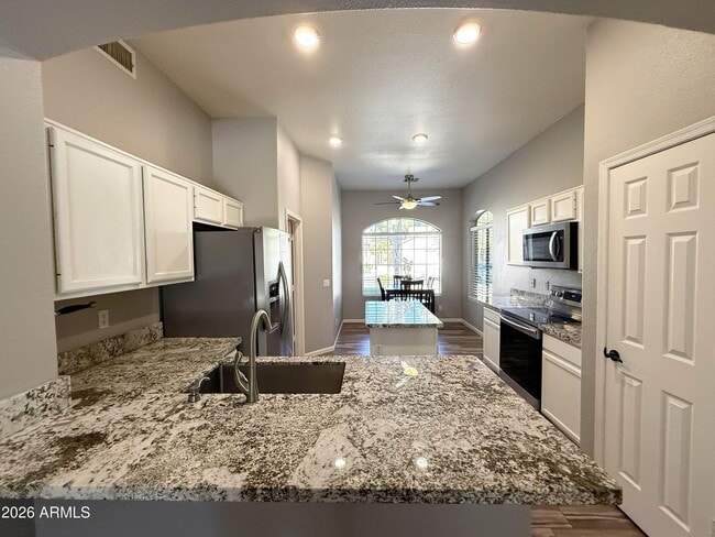 Building Photo - 235 E Smoke Tree Rd