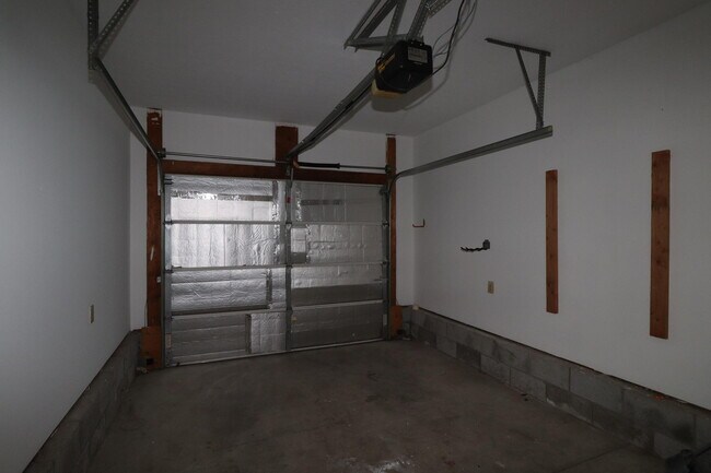 Building Photo - 125 Christopher Dr