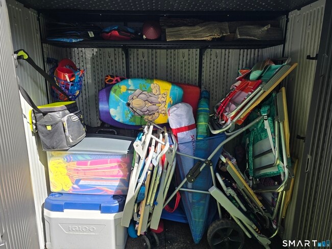 Building Photo - 17 W Orland St