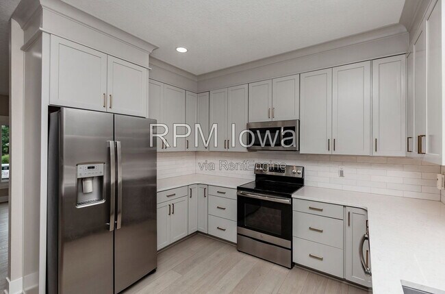 Building Photo - 14440 Briarwood Ln