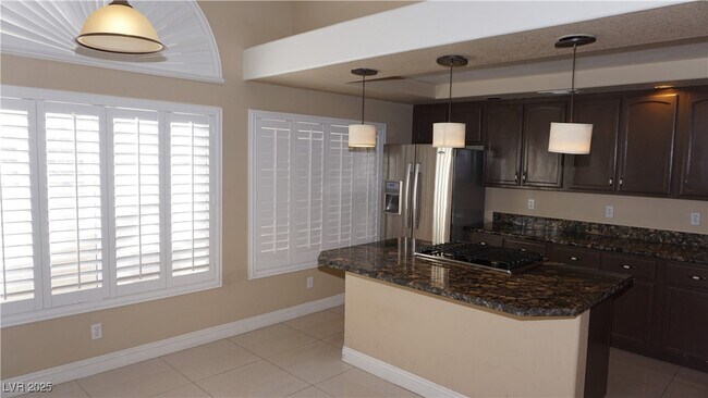 Building Photo - 3514 White Diamond Dr