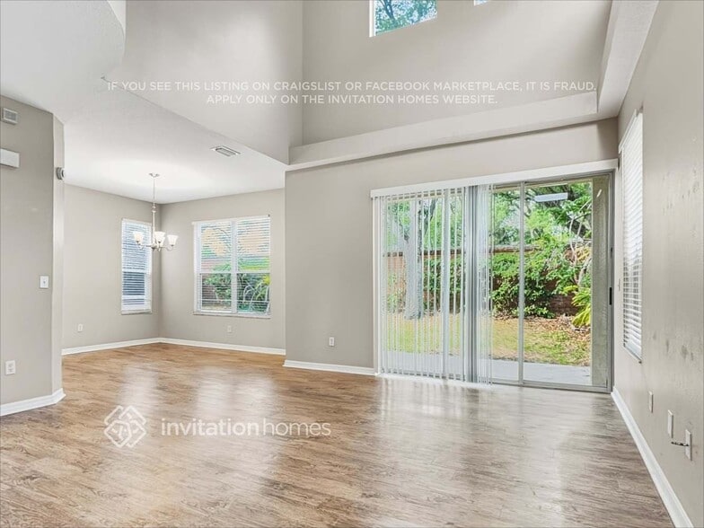 Building Photo - 10507 Grayslake Ct
