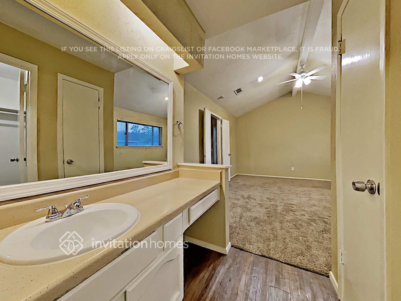 Building Photo - 6530 Bridgegate Dr