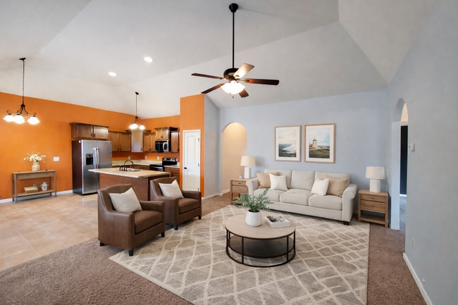 Building Photo - 3 bedroom 2 bath Gem in Hidden Springs Subdivision