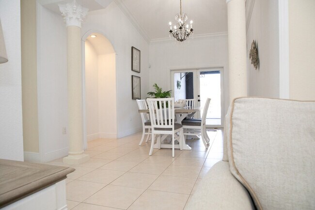 Building Photo - 14361 SW 31st St