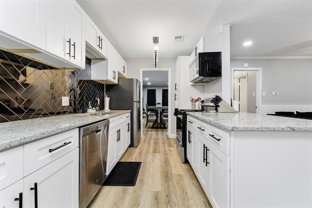 Building Photo - 12814 Pandora Dr