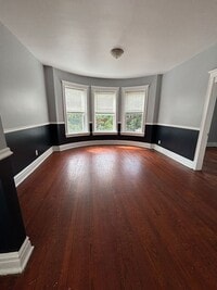 Building Photo - SANGAMON_7807