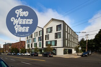 Building Photo - Buckman: Light & Bright 1 Bdr with D/W, A/C, W/D & FREE RENT!