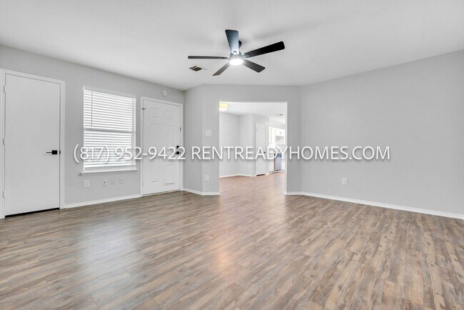 Building Photo - 1508 Pine Ln