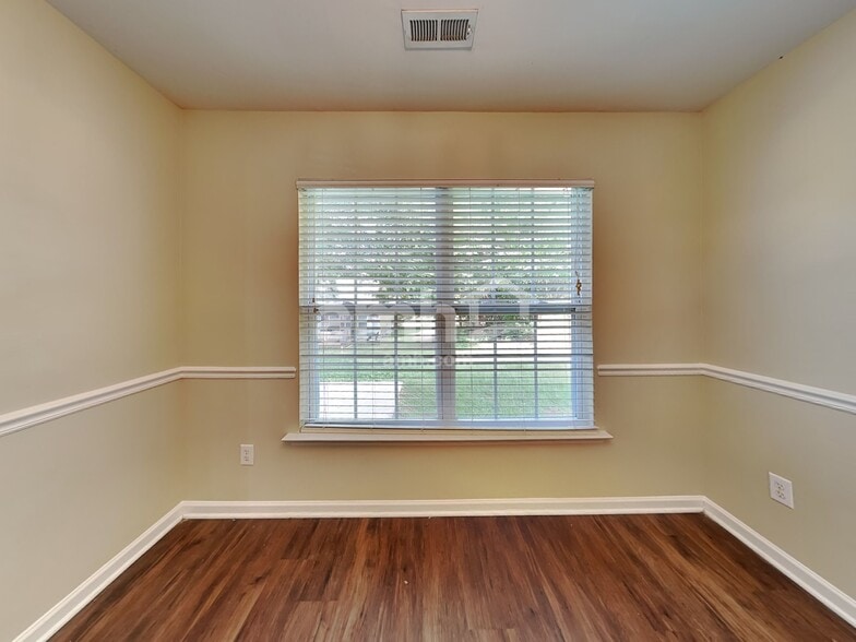 Building Photo - 1538 Brown Owl Dr