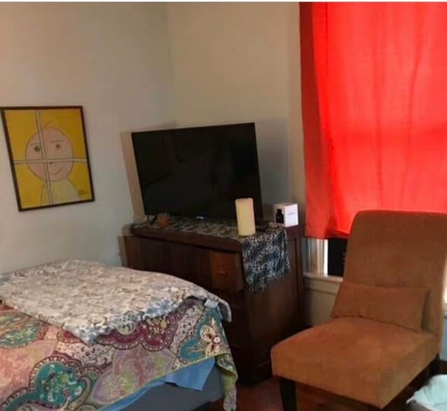 Building Photo - 39 E Bridge St