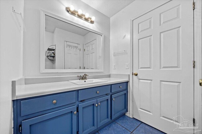 Building Photo - 2625 Tupelo Ave