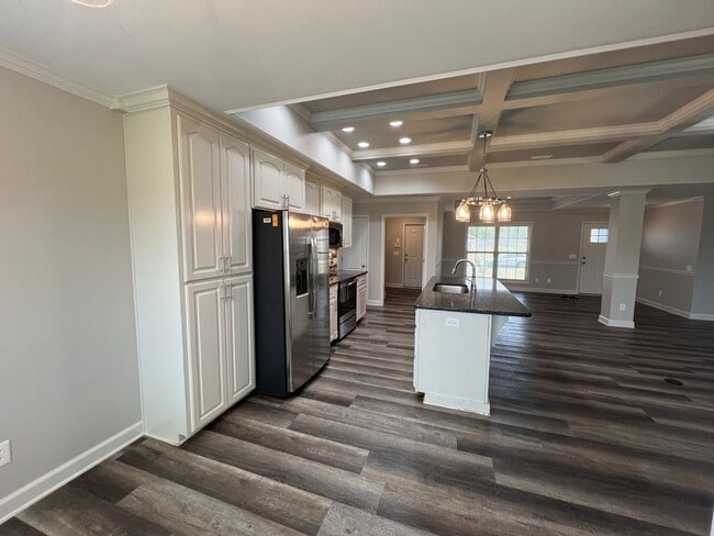 Building Photo - Available February!