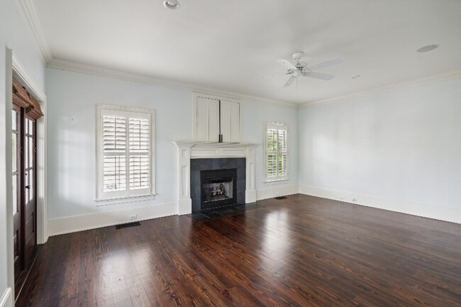 Building Photo - 6BD/5BA Custom Home for Lease in Daniel Island Park
