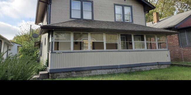 Primary Photo - 1427/1429 W 25th